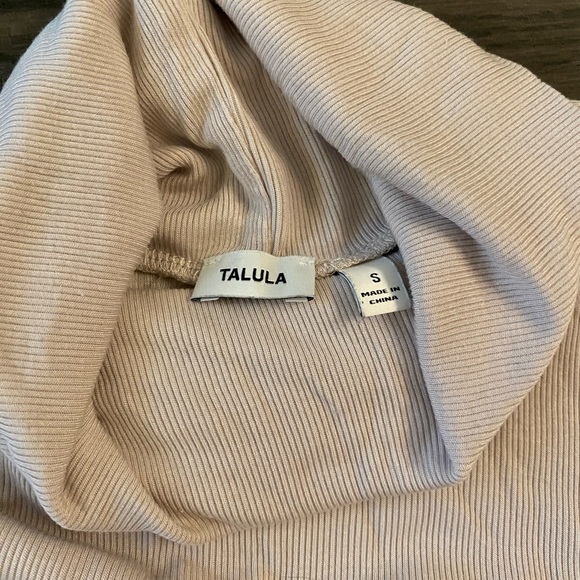 Long sleeve turtle neck shirt - Picture 4 of 5